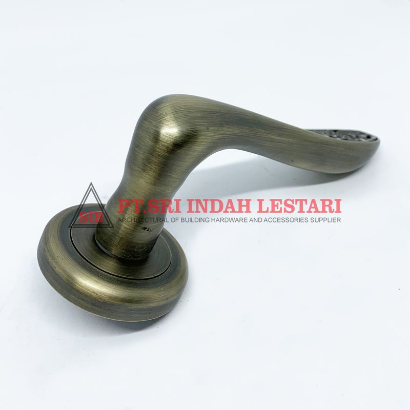 LEVER HANDLE ROSES V10357 MAB 3