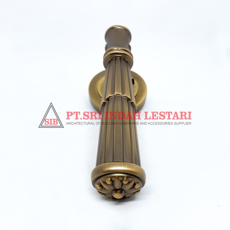 LEVER HANDLE ROSES V21101 MCF 2