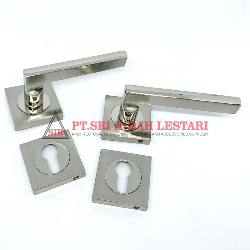 HANDLE DEKKSON LHR 5028 AZ SN+NP 4
